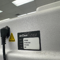 AirClean 600 PCR Workstation image 1